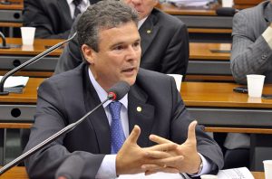 Brasil evalúa reciprocidad si no logra revertir restricciones de la UE a productos animales